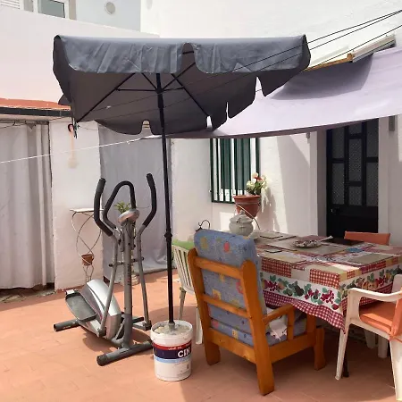 2 Bed And One Double Sofa Bed Studio In Tavira Apartamento *