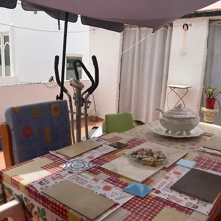 2 Bed And One Double Sofa Bed Studio In Tavira Apartmán
