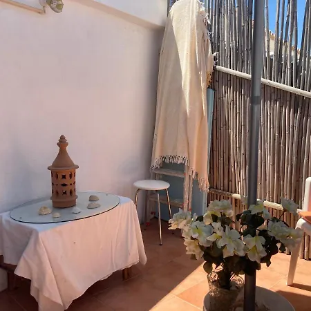 2 Bed And One Double Sofa Bed Studio In Tavira Apartmán